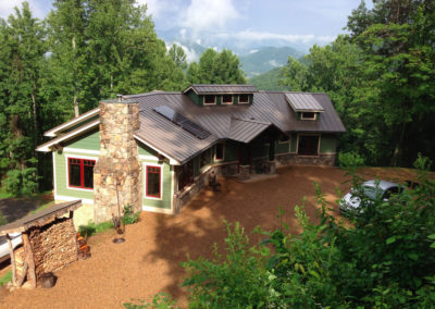 Rustic mountain style home made of SIP panels.